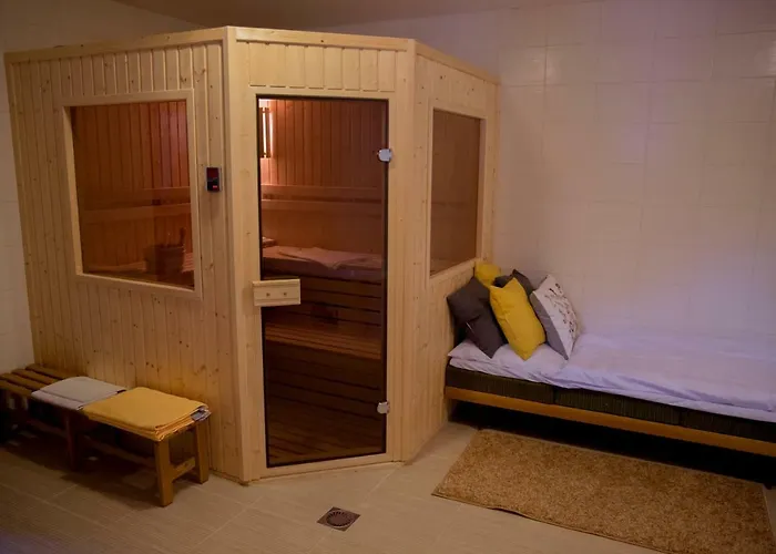 Walter 4* Velke Ulany